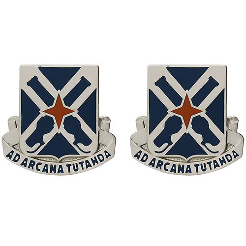 Army Crest: 305th Military Intelligence Battalion - Ad Arcana Tutanda