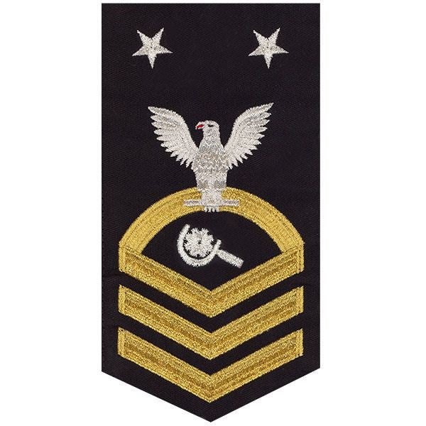 Navy E9 MALE Rating Badge: Machinery Repairman - seaworthy gold on blue
